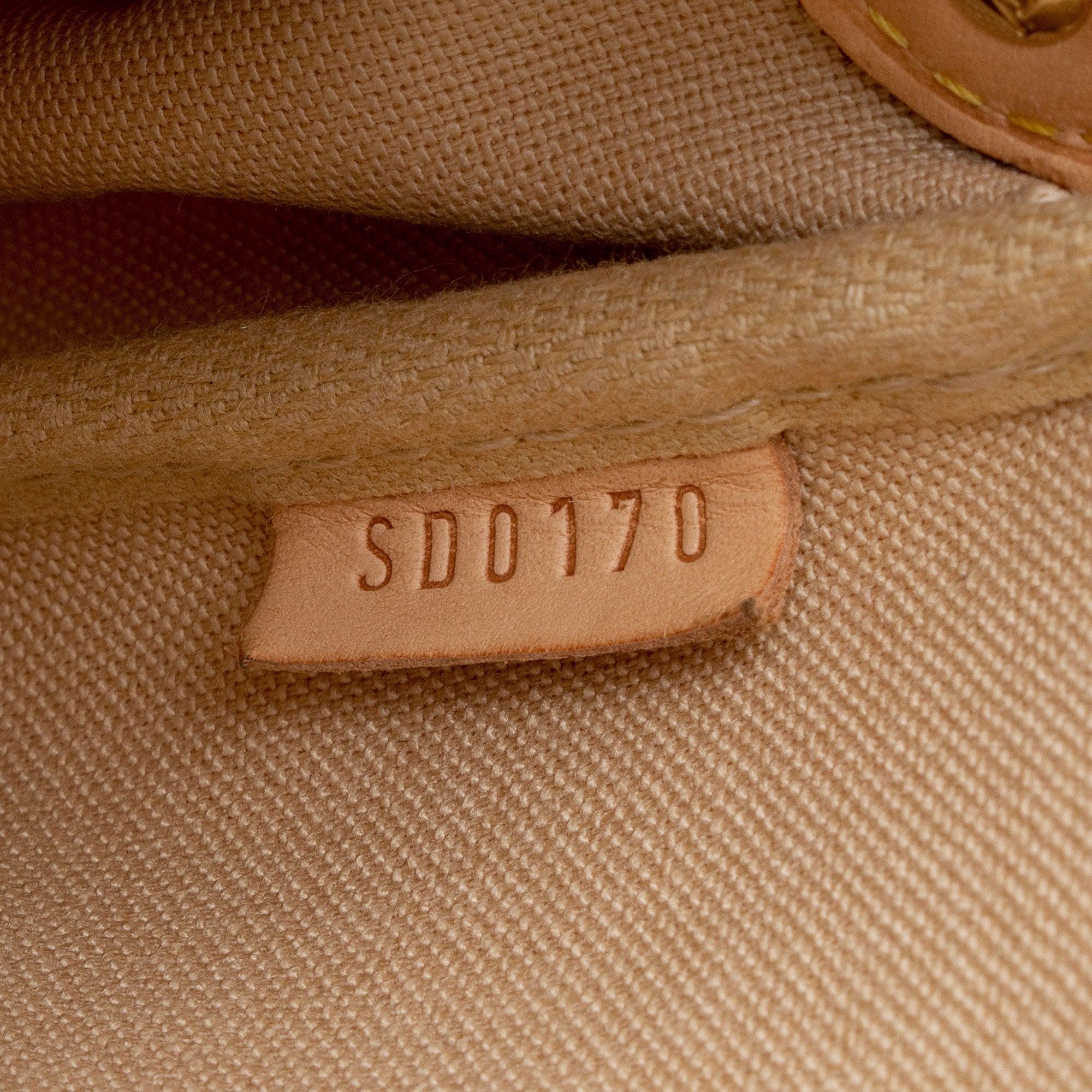 LO-LV bags 12250