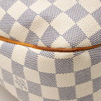 LO-LV bags 8051