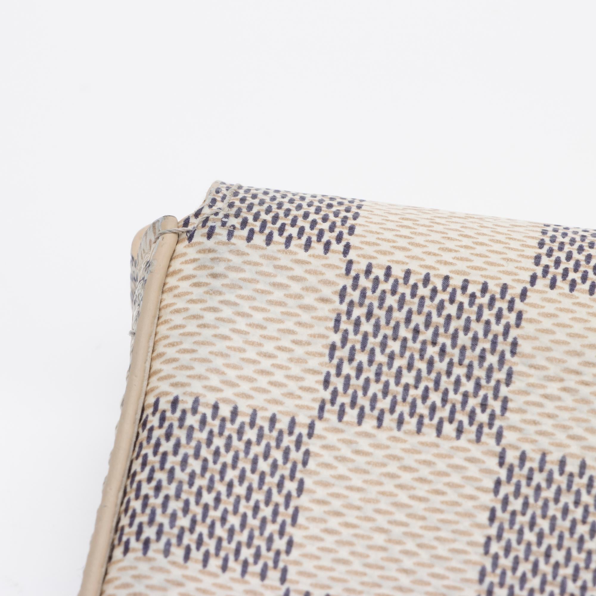 LO-LV bags 13862