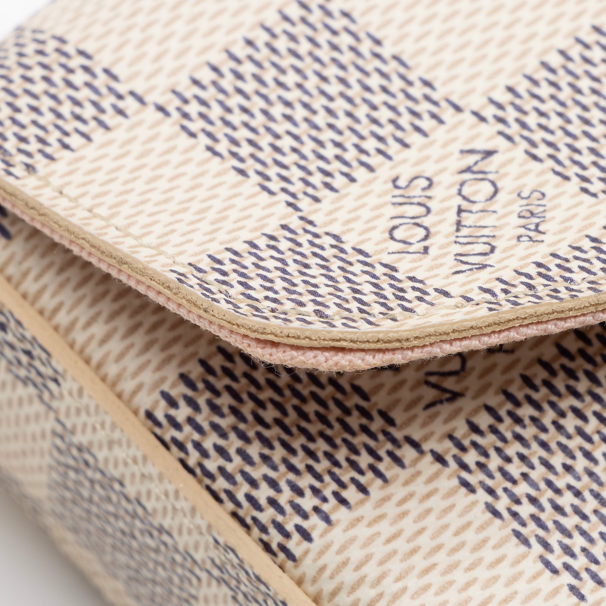 LO-LV bags 12501