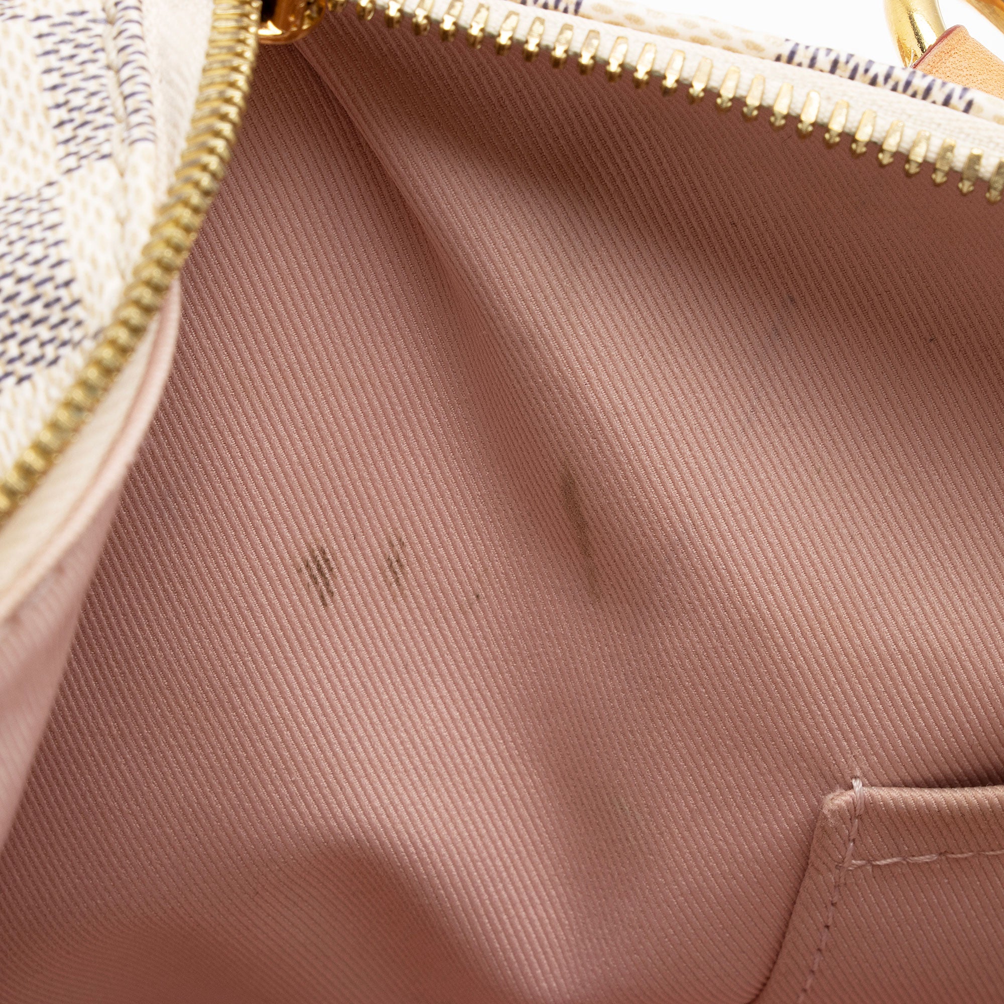 LO-LV bags 13808