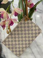 Neverfull Pochette