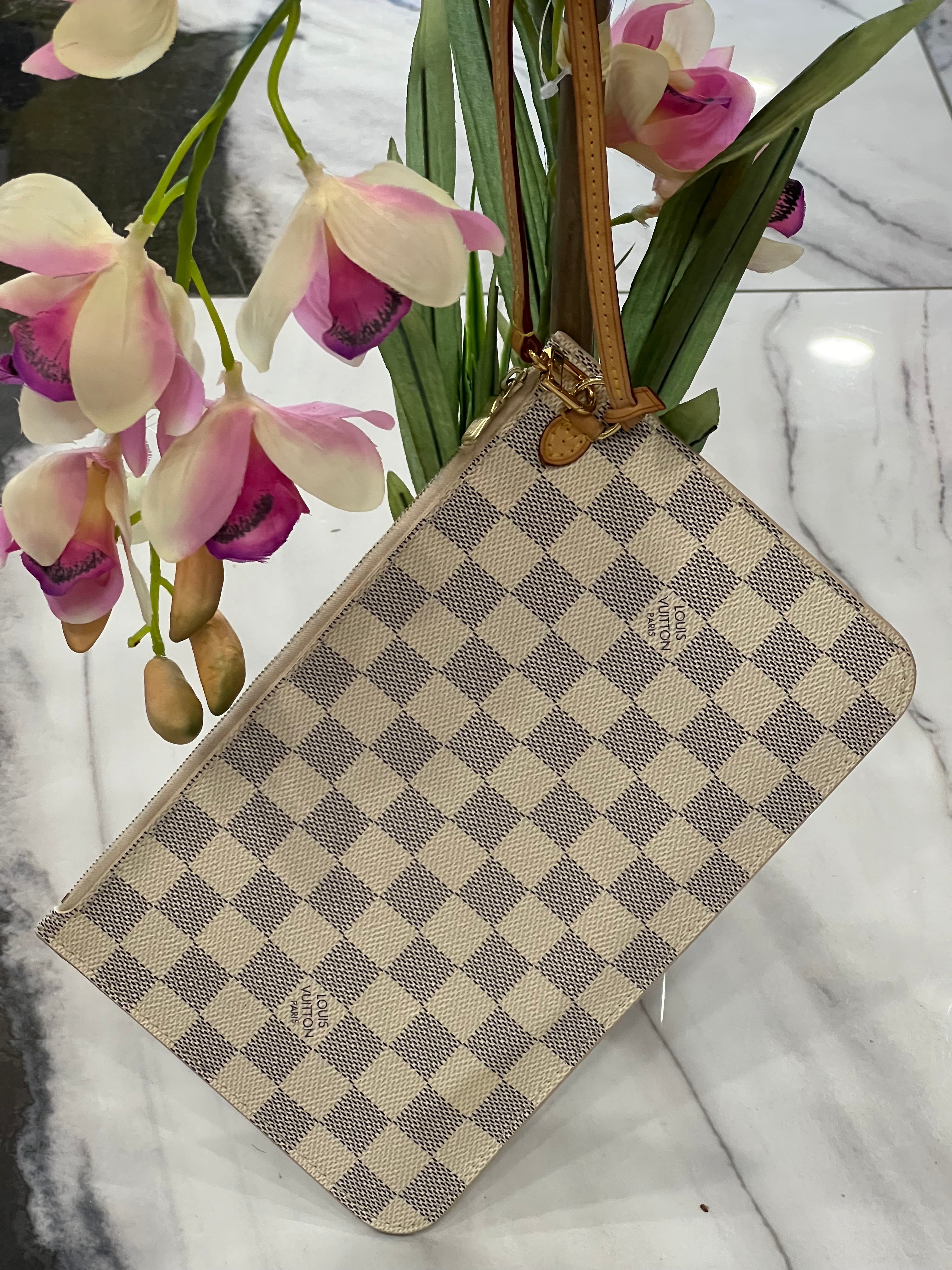 Neverfull Pochette