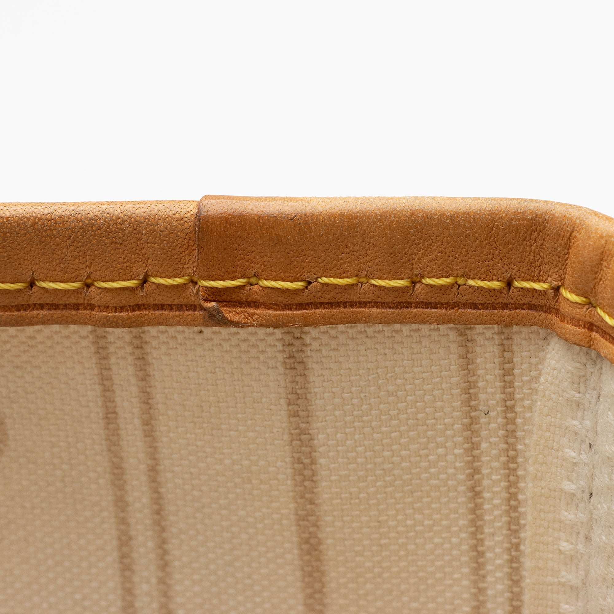 LO-LV bags 13563
