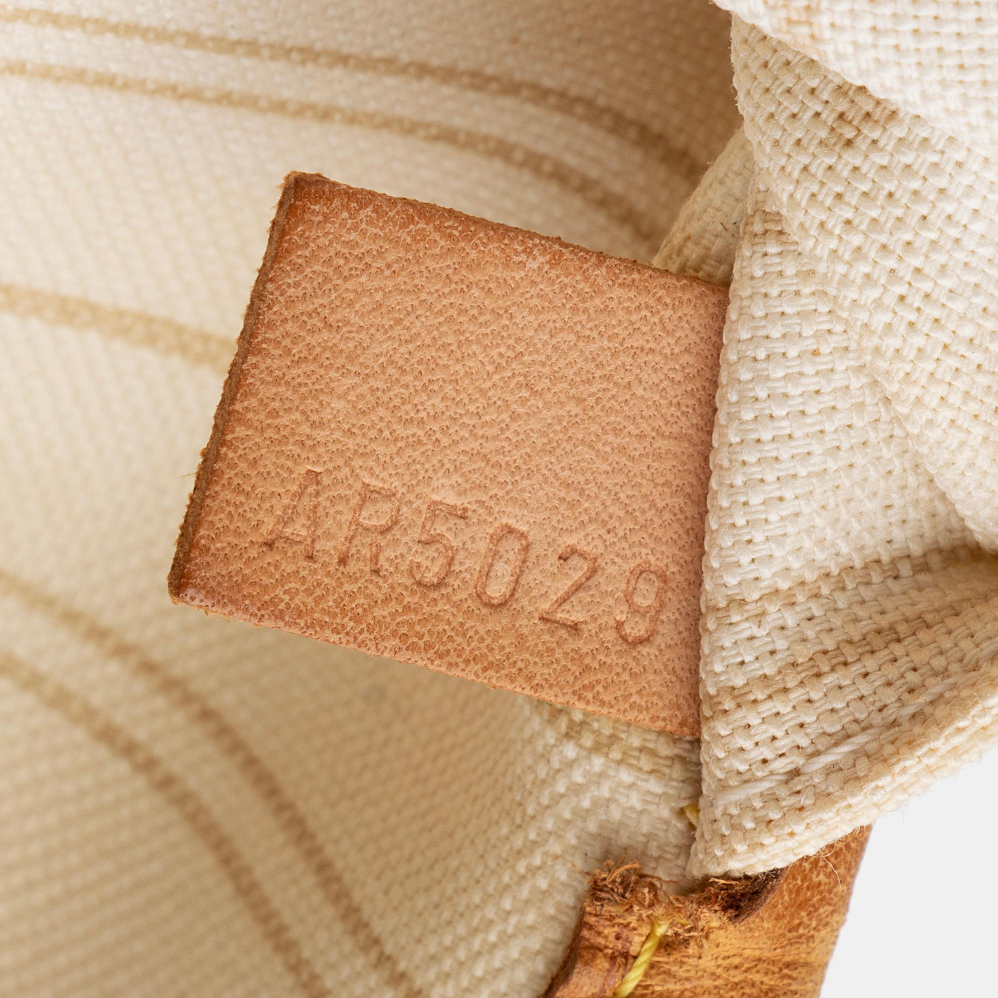 LO-LV bags 11765