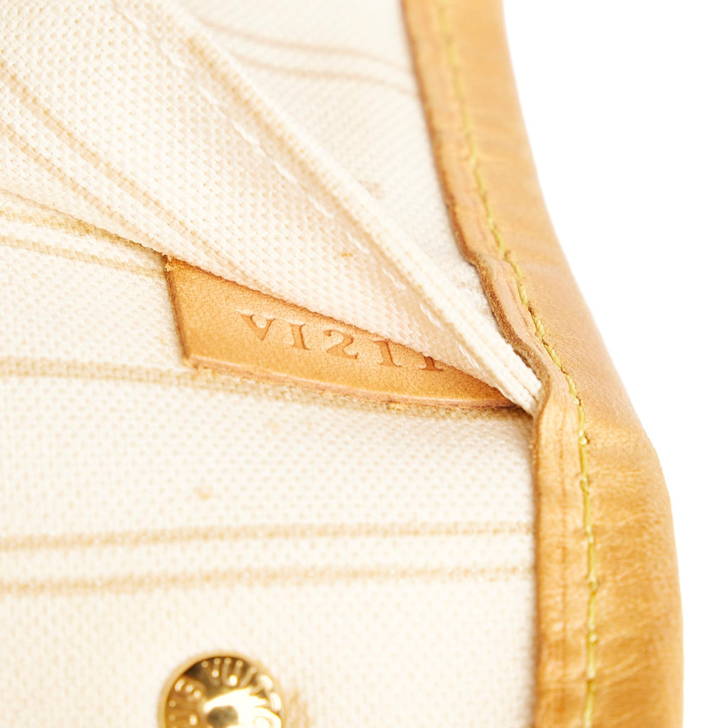 LO-LV bags 9831