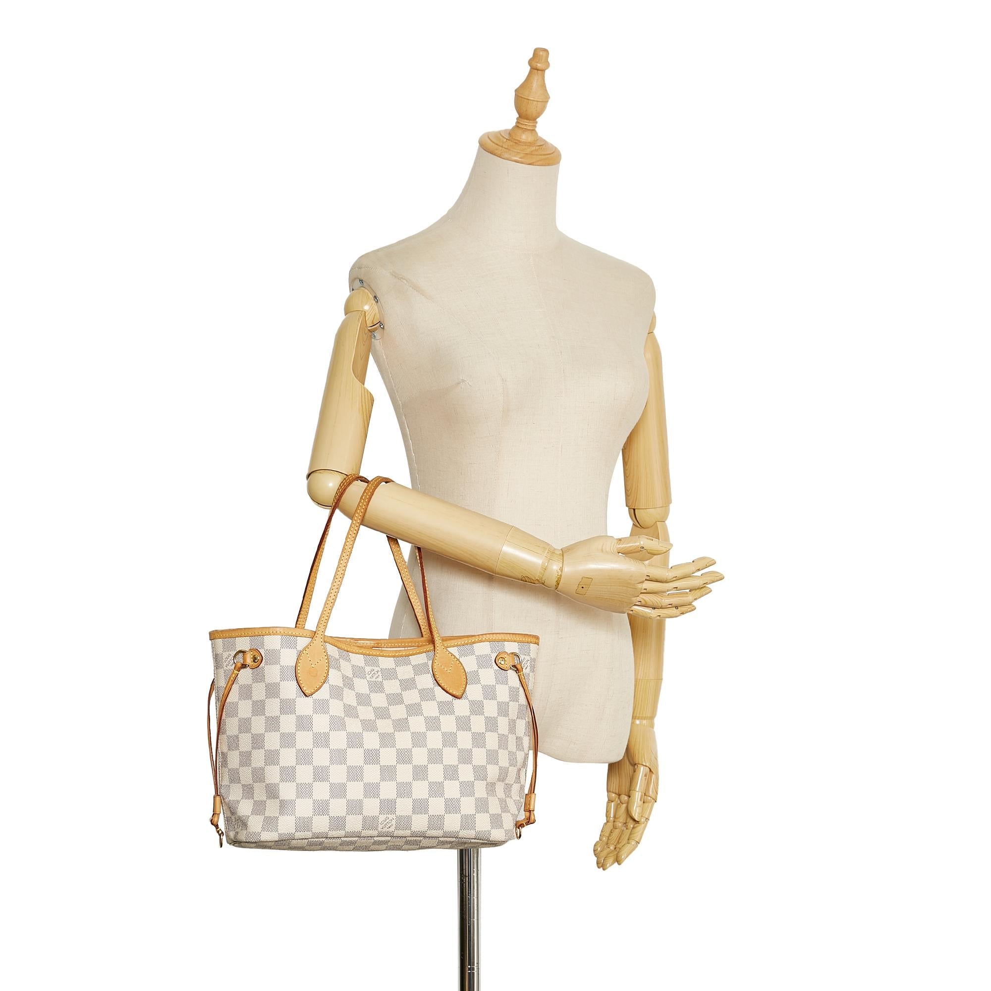 LO-LV bags 9831
