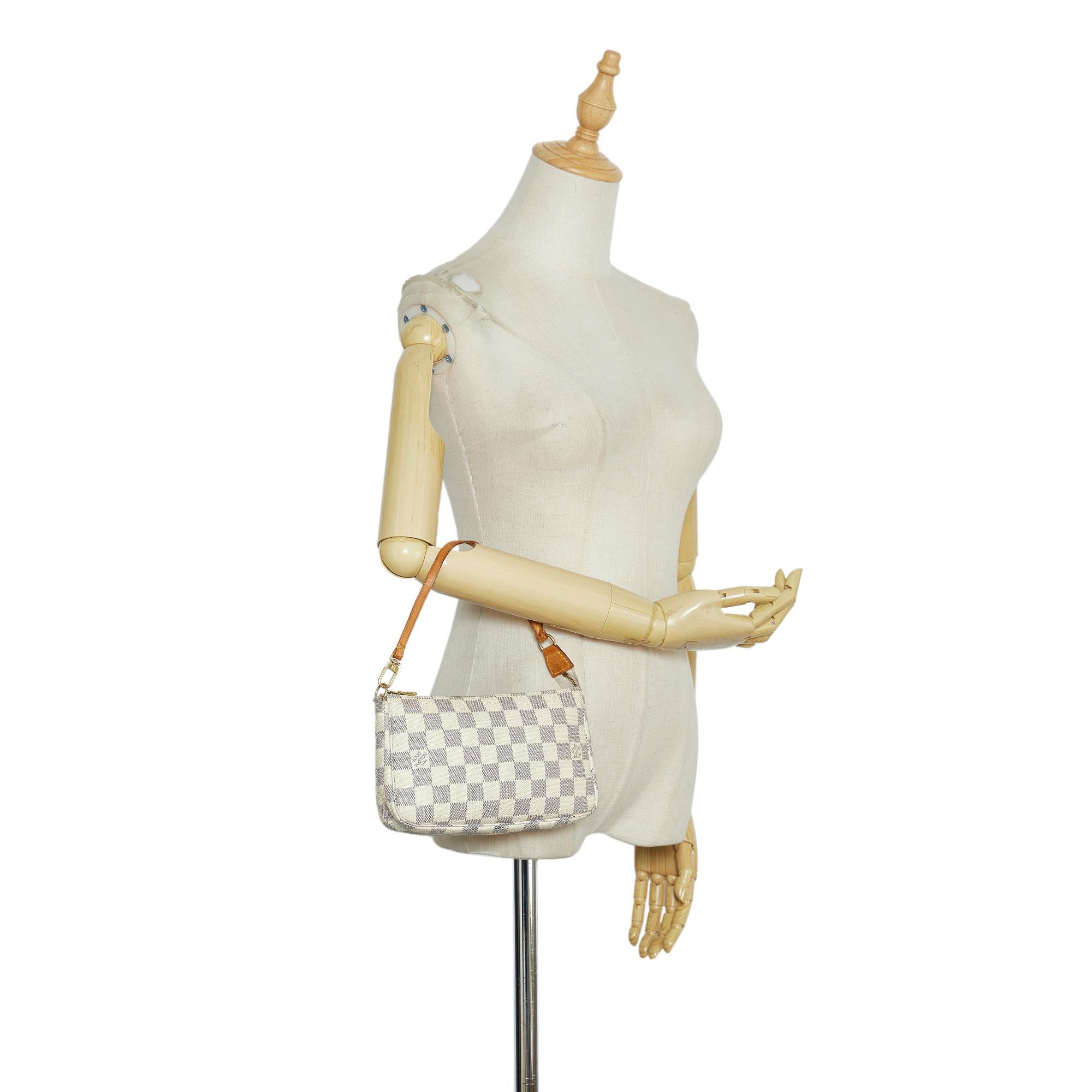LO-LV bags 8947