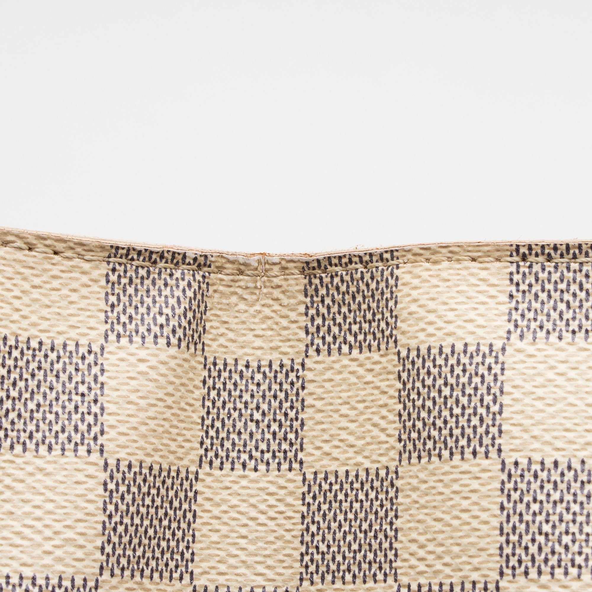 LO-LV bags 12590