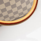 LO-LV bags 8840