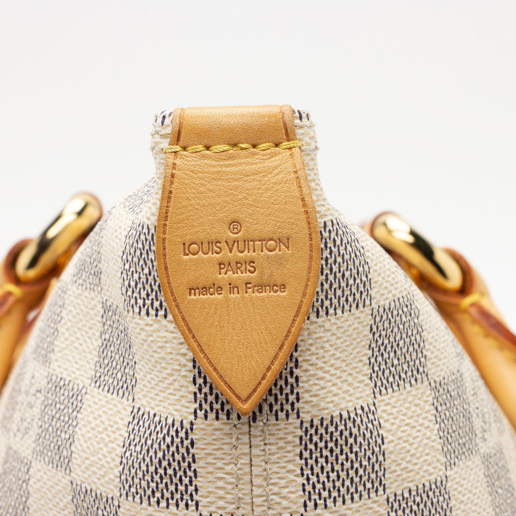 LO-LV bags 8840