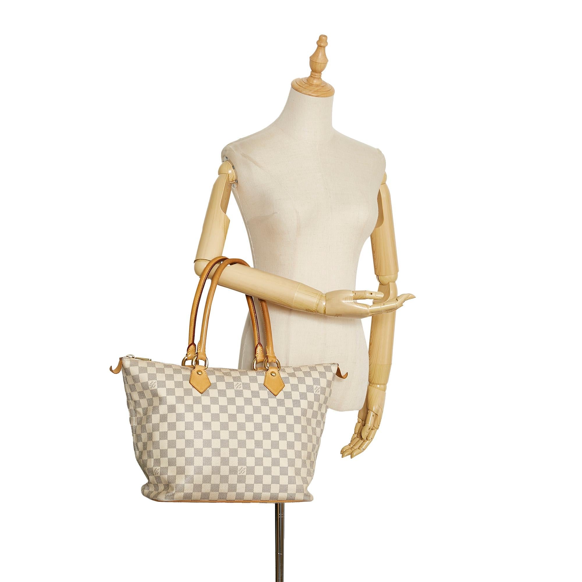 LO-LV bags 14171