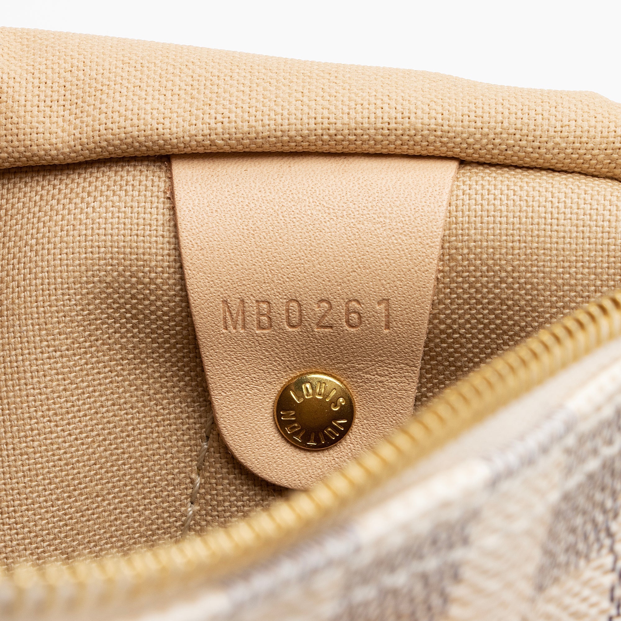 LO-LV bags 14055