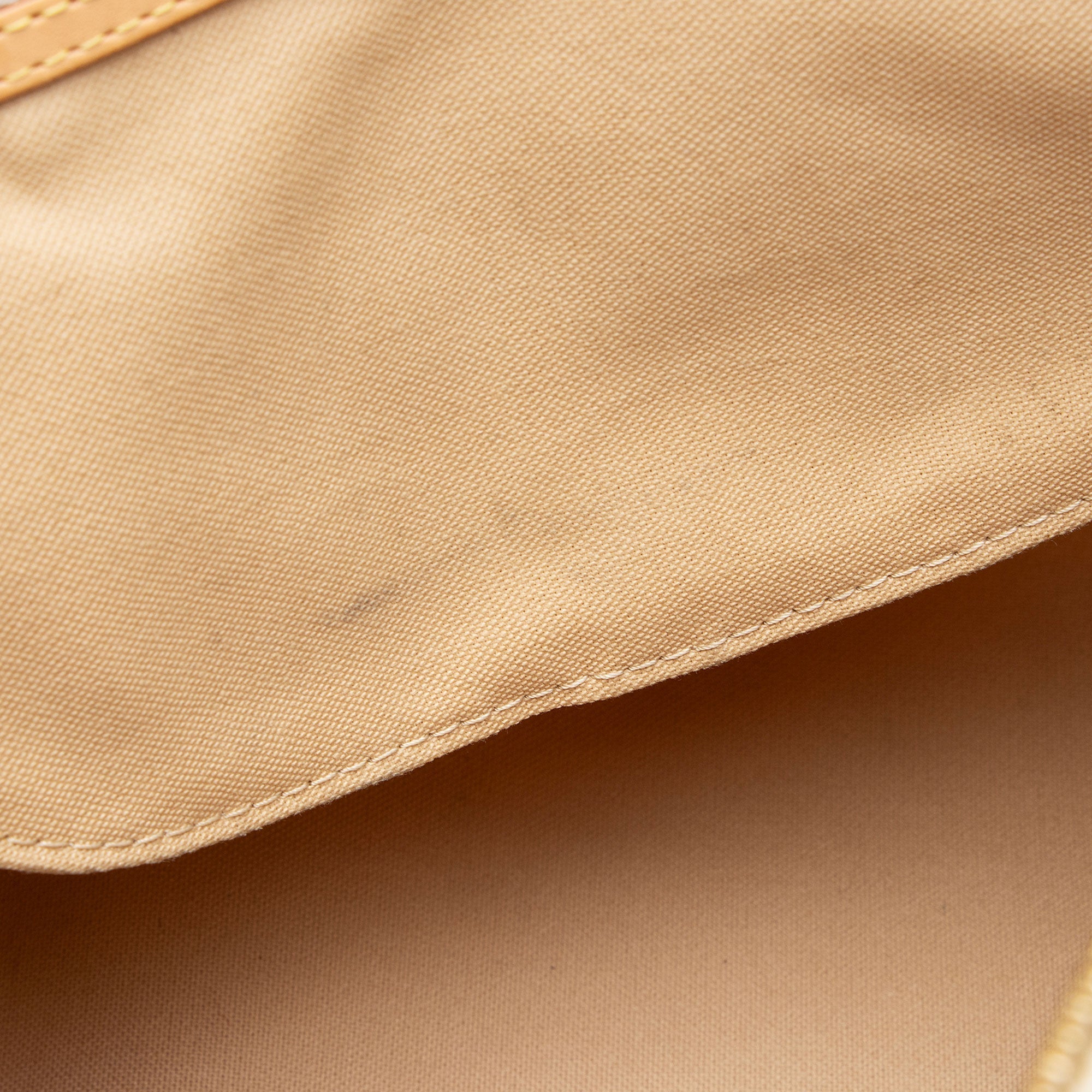 LO-LV bags 8002
