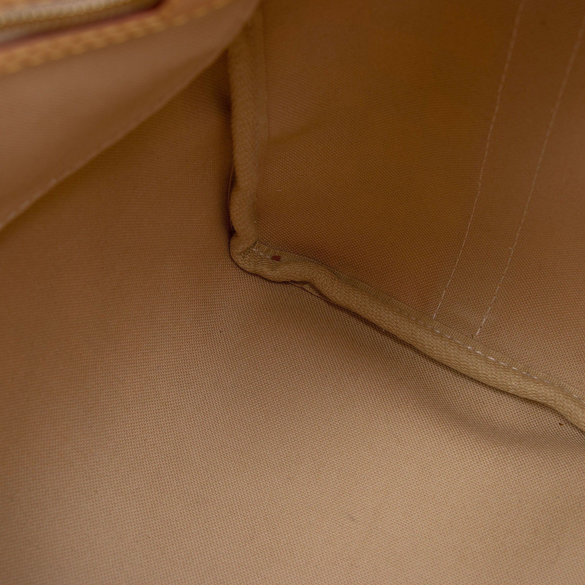 LO-LV bags 9184