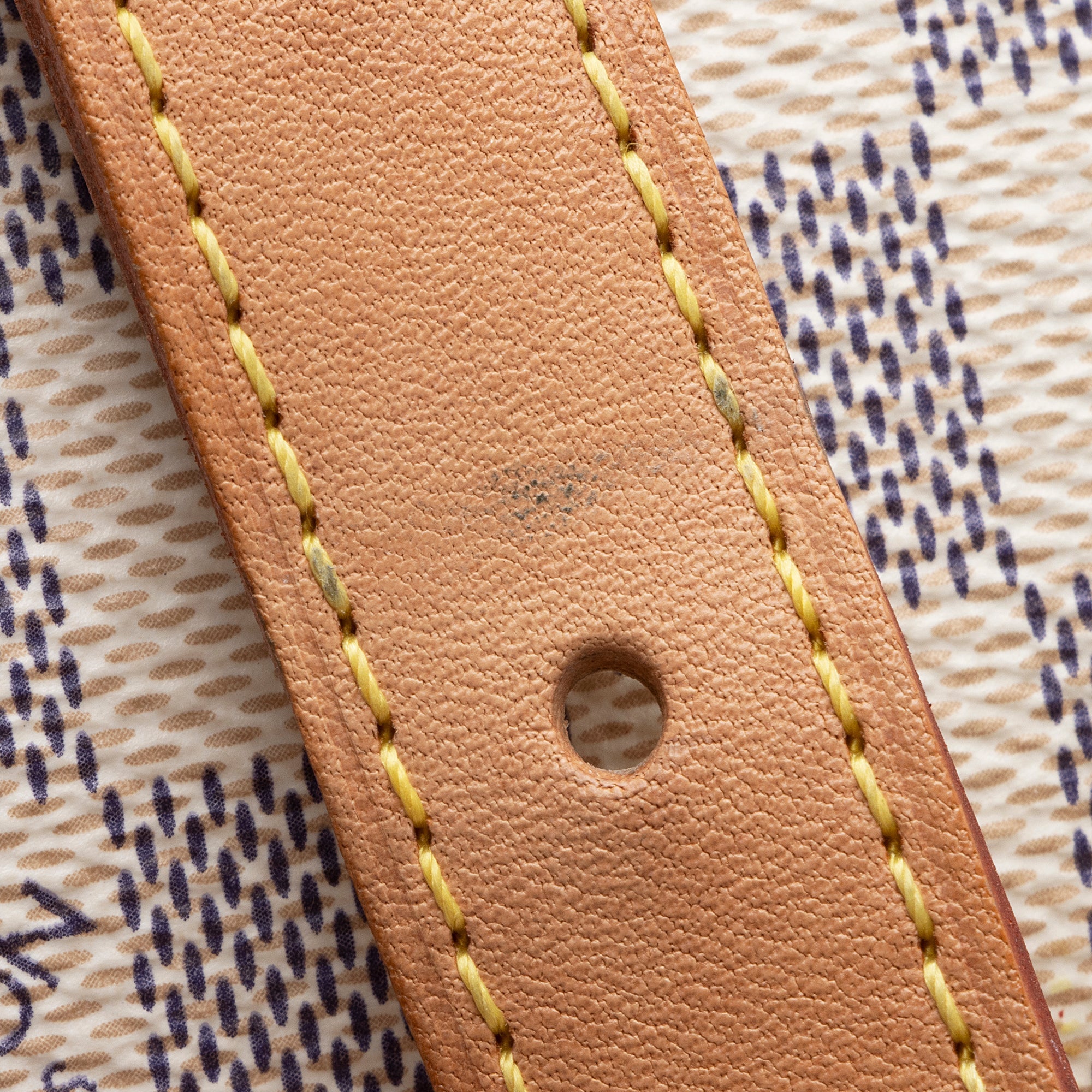 LO-LV bags 14853