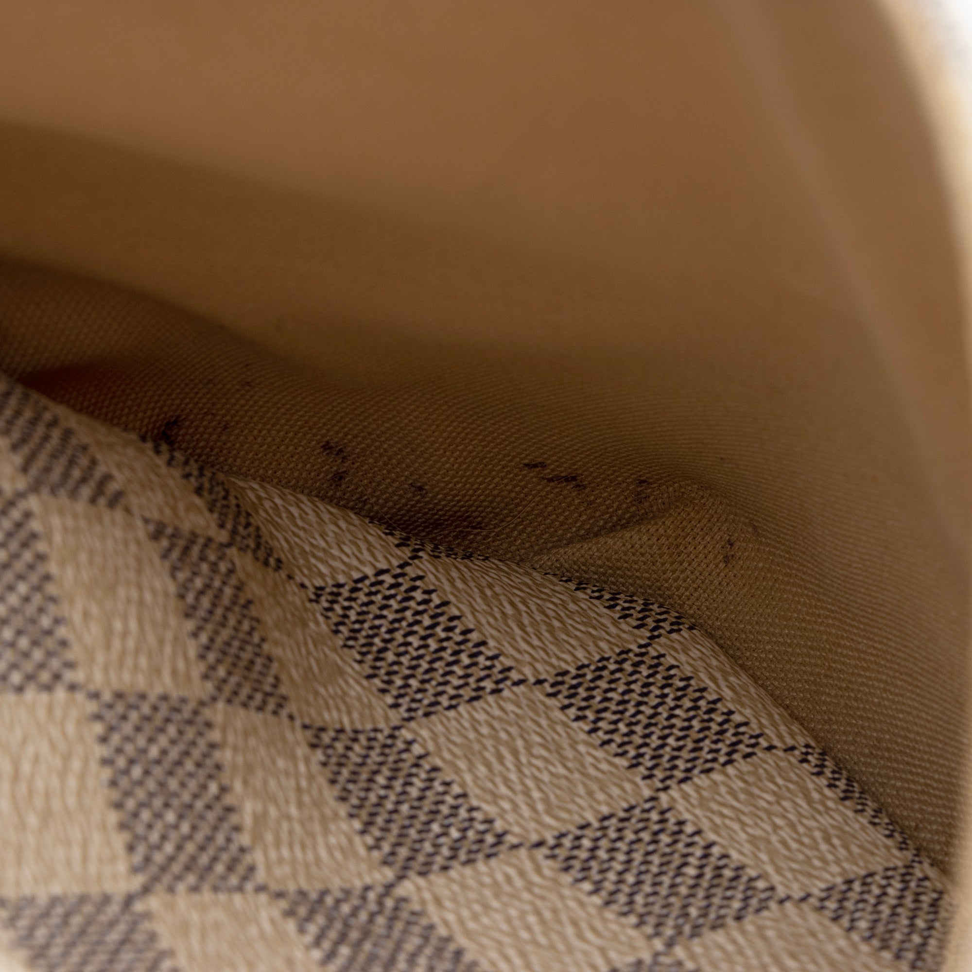 LO-LV bags 9678