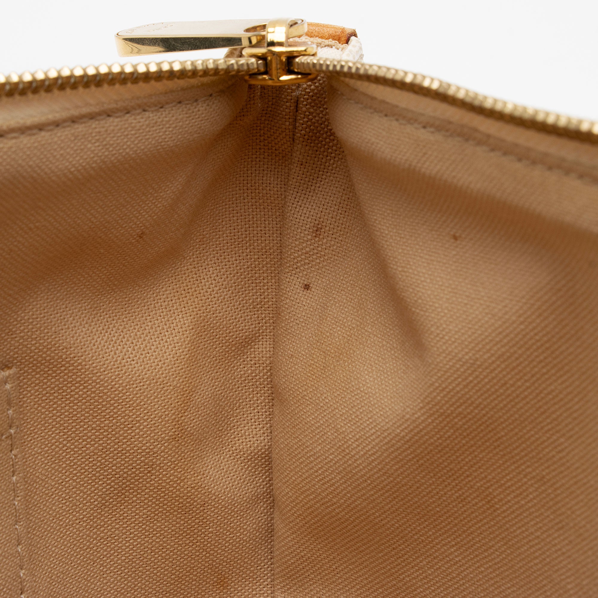 LO-LV bags 8951