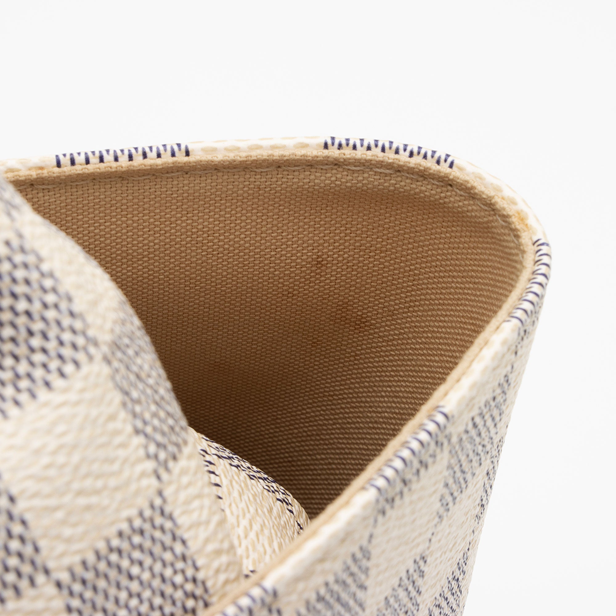 LO-LV bags 8951