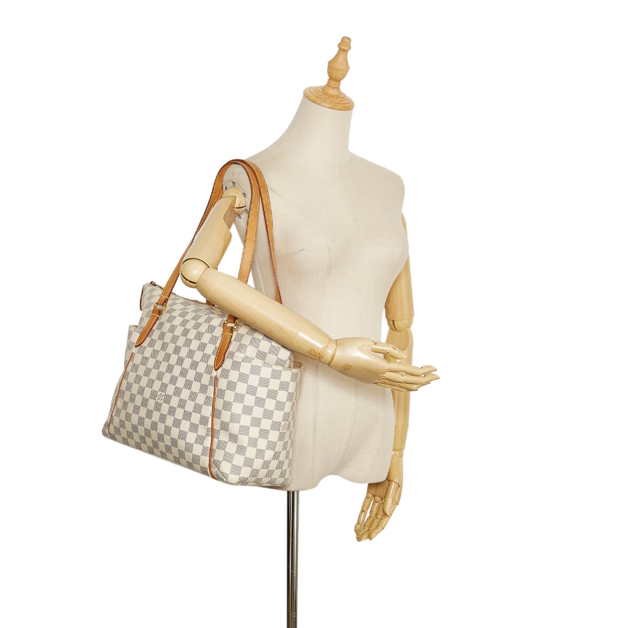 LO-LV bags 9930