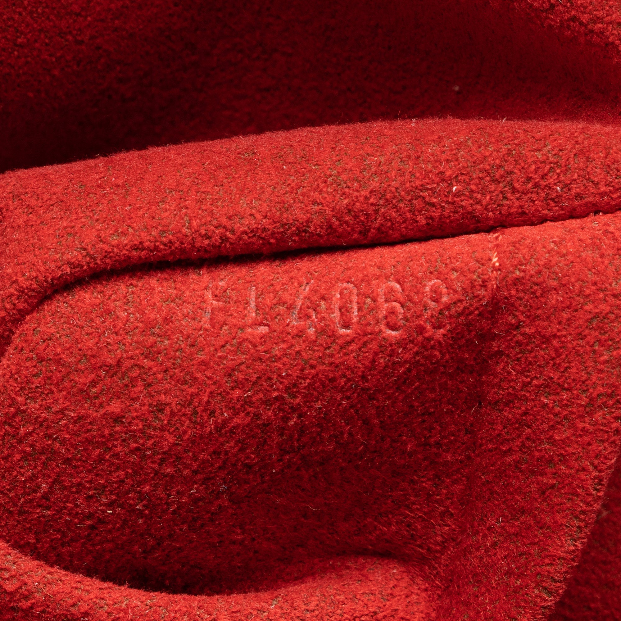 LO-LV bags 13532