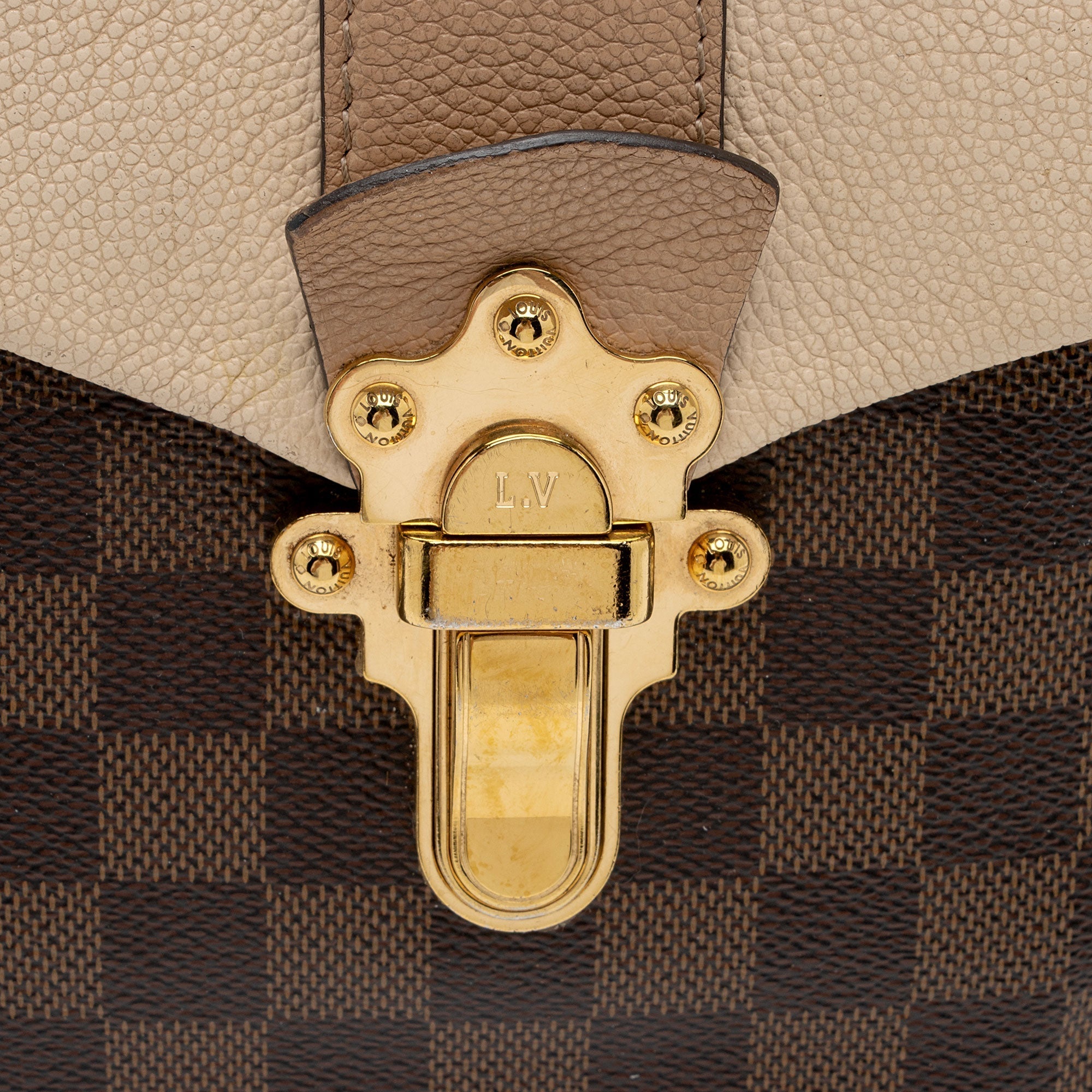 LO-LV bags 8022