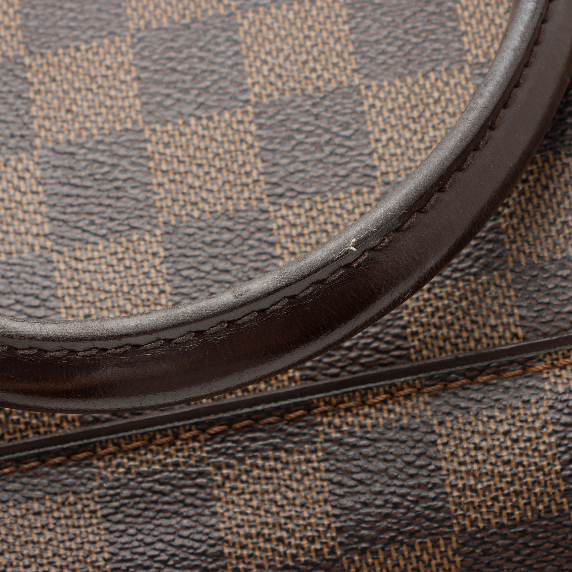 LO-LV bags 8838
