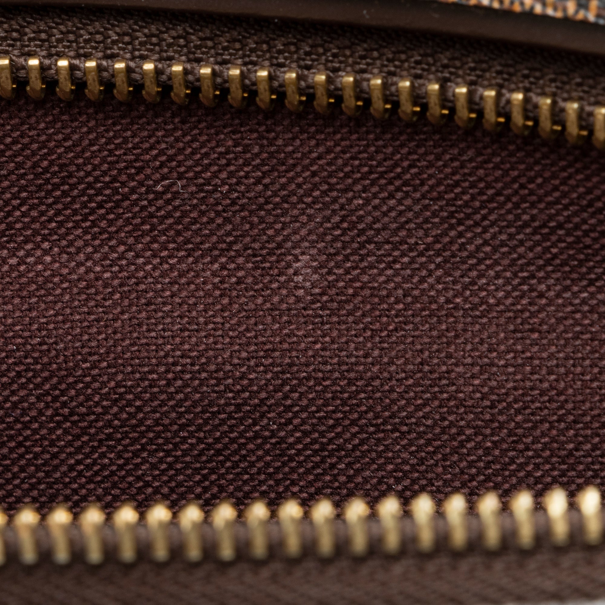 LO-LV bags 8404