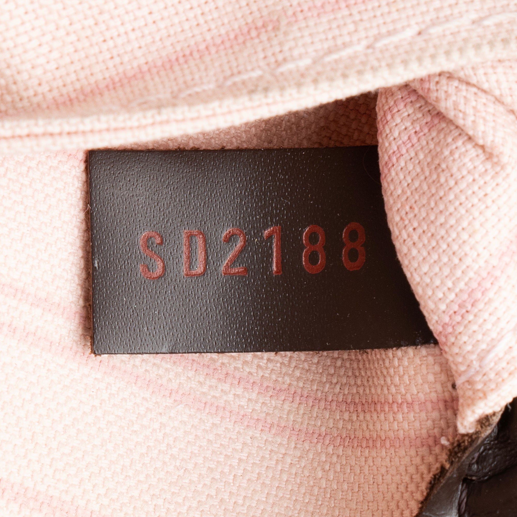 LO-LV bags 9973