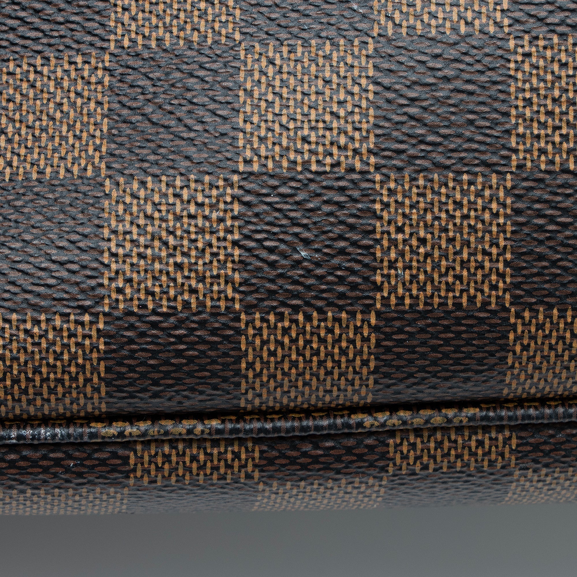 LO-LV bags 11811
