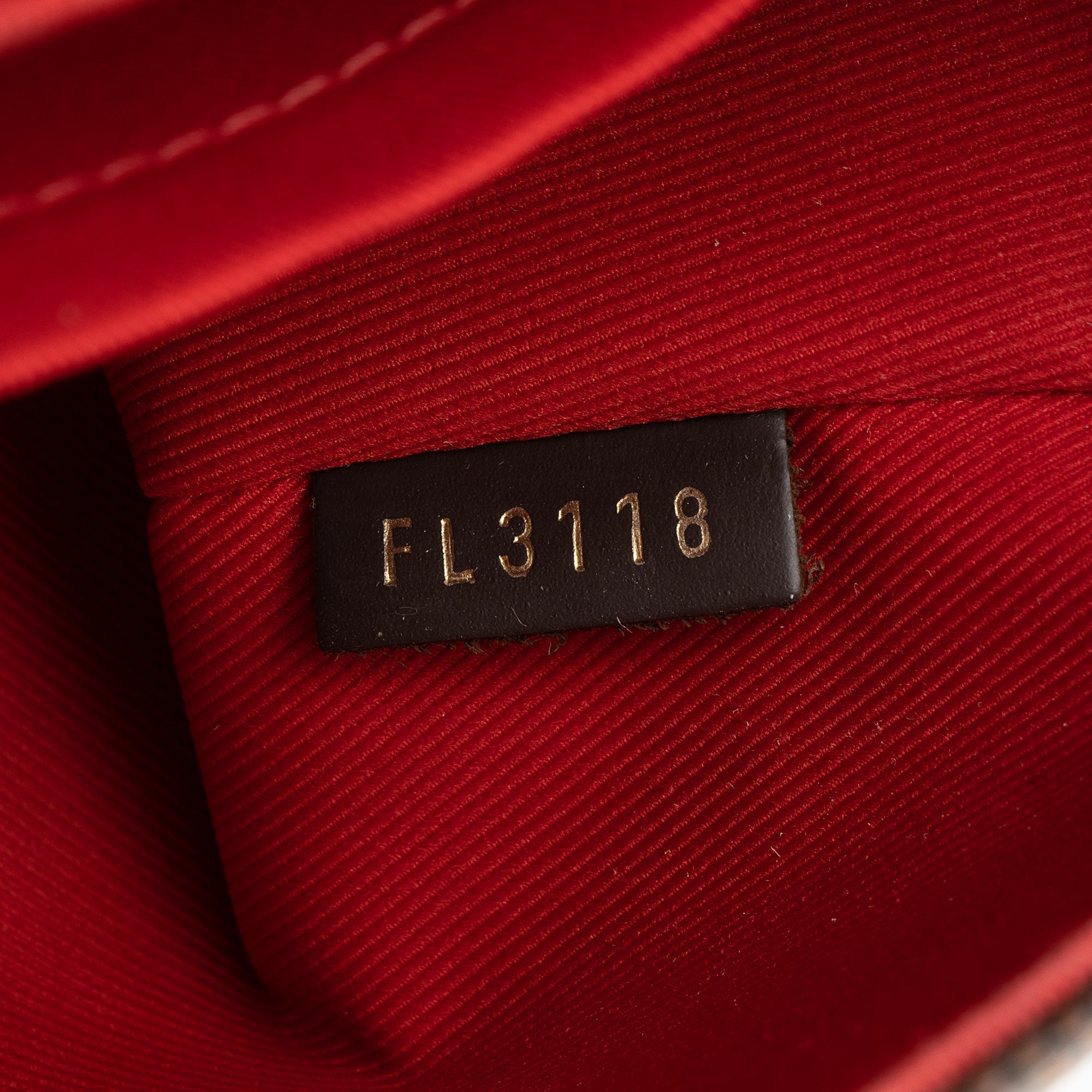 LO-LV bags 14847