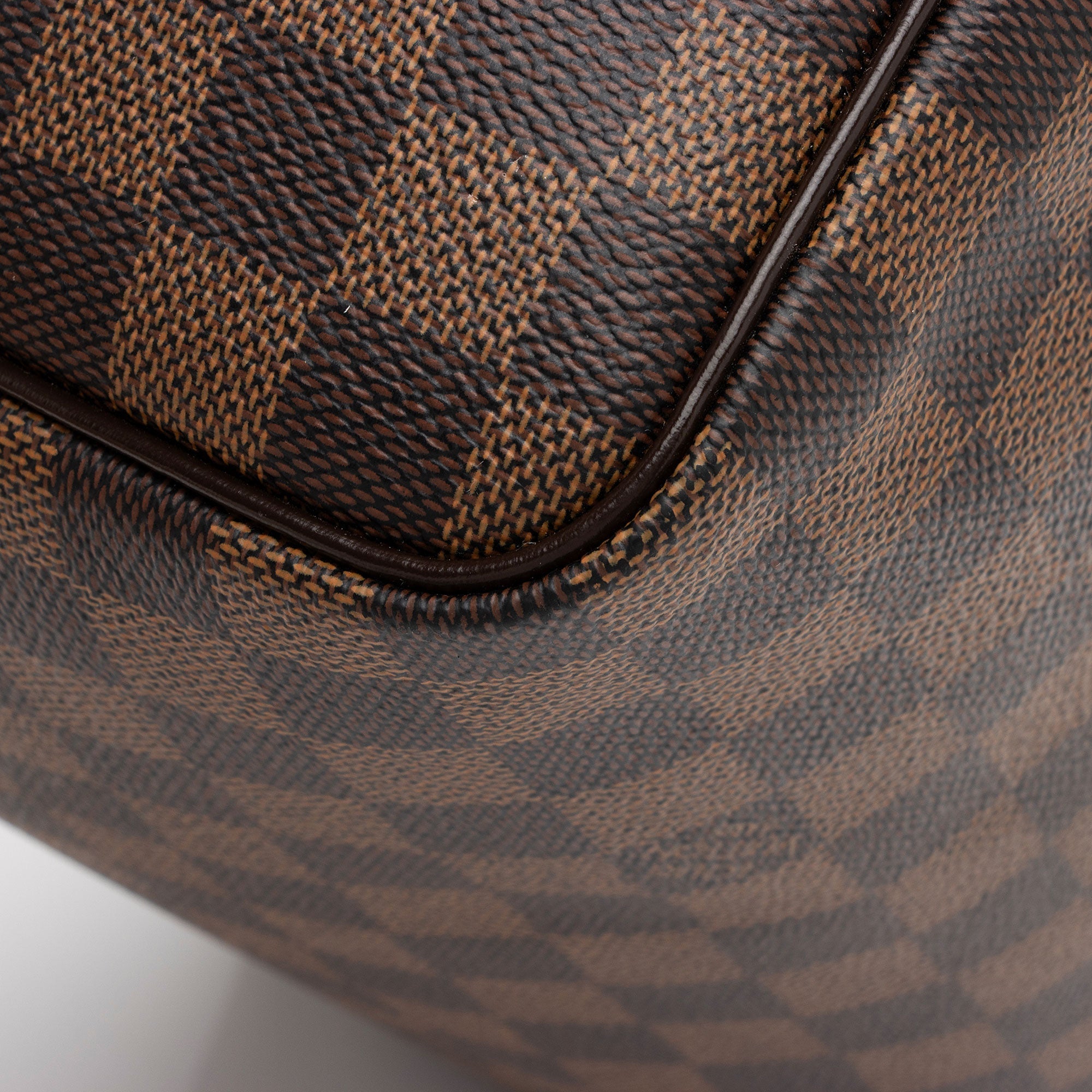 LO-LV bags 14079