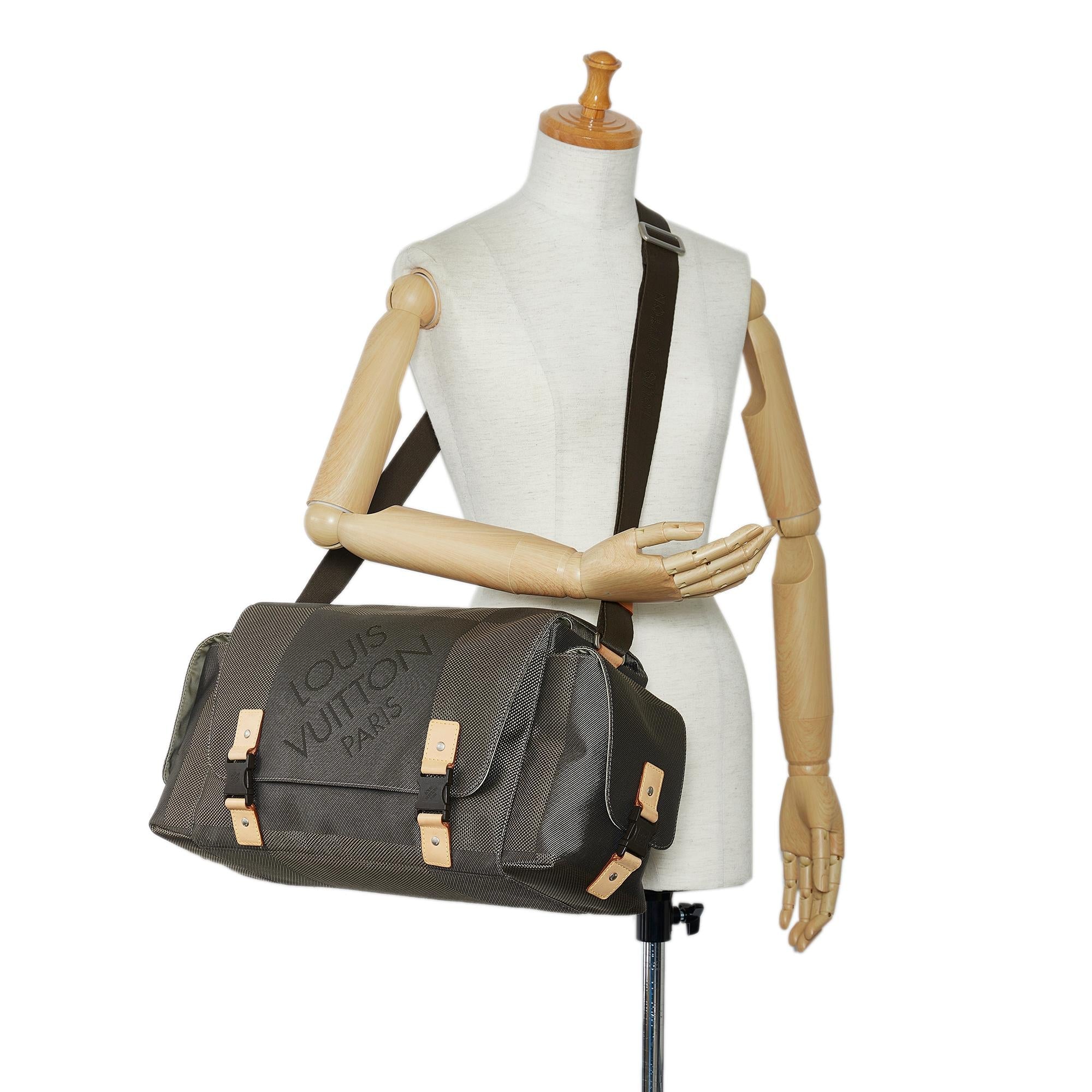 LO-LV bags 8833