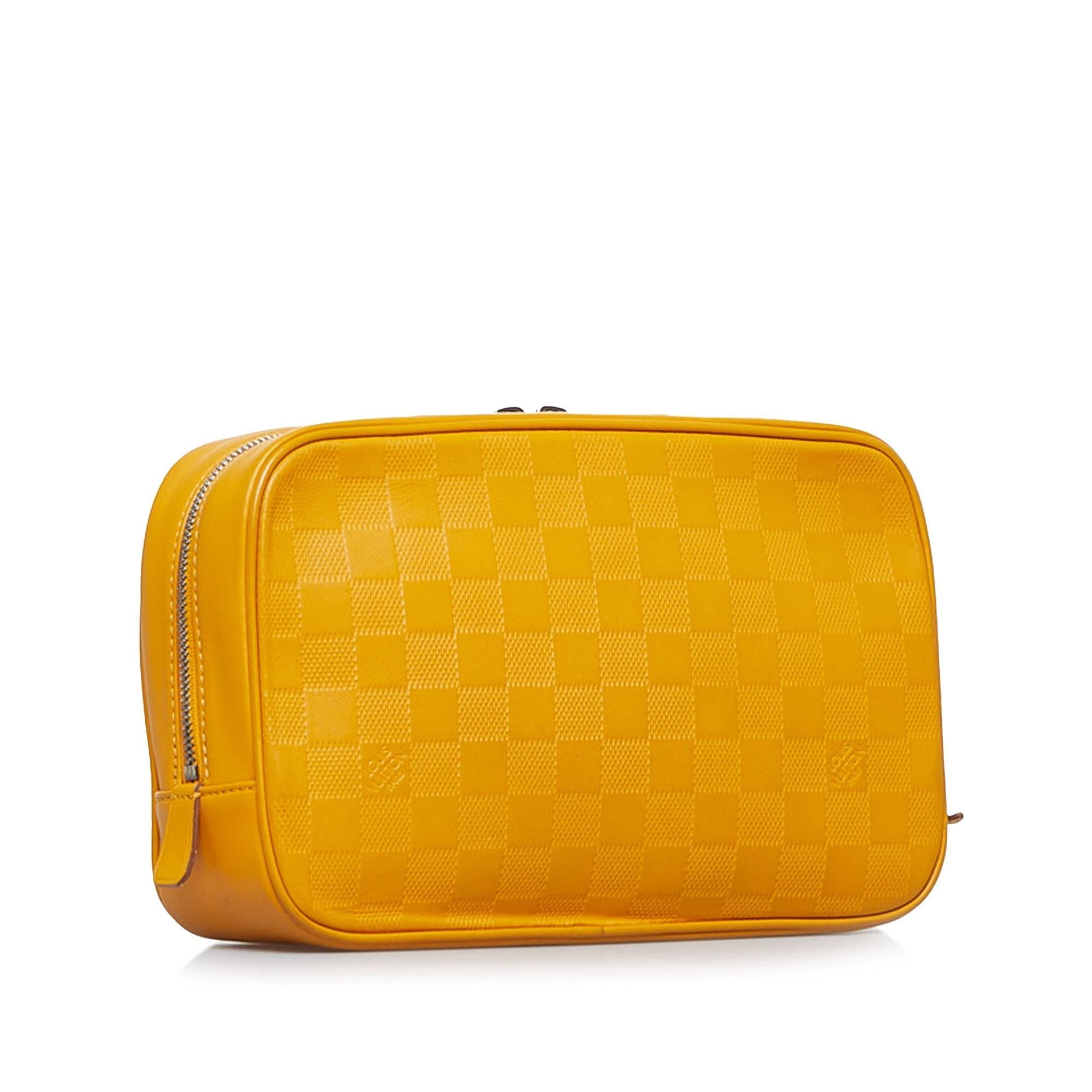 LO-LV bags 8932