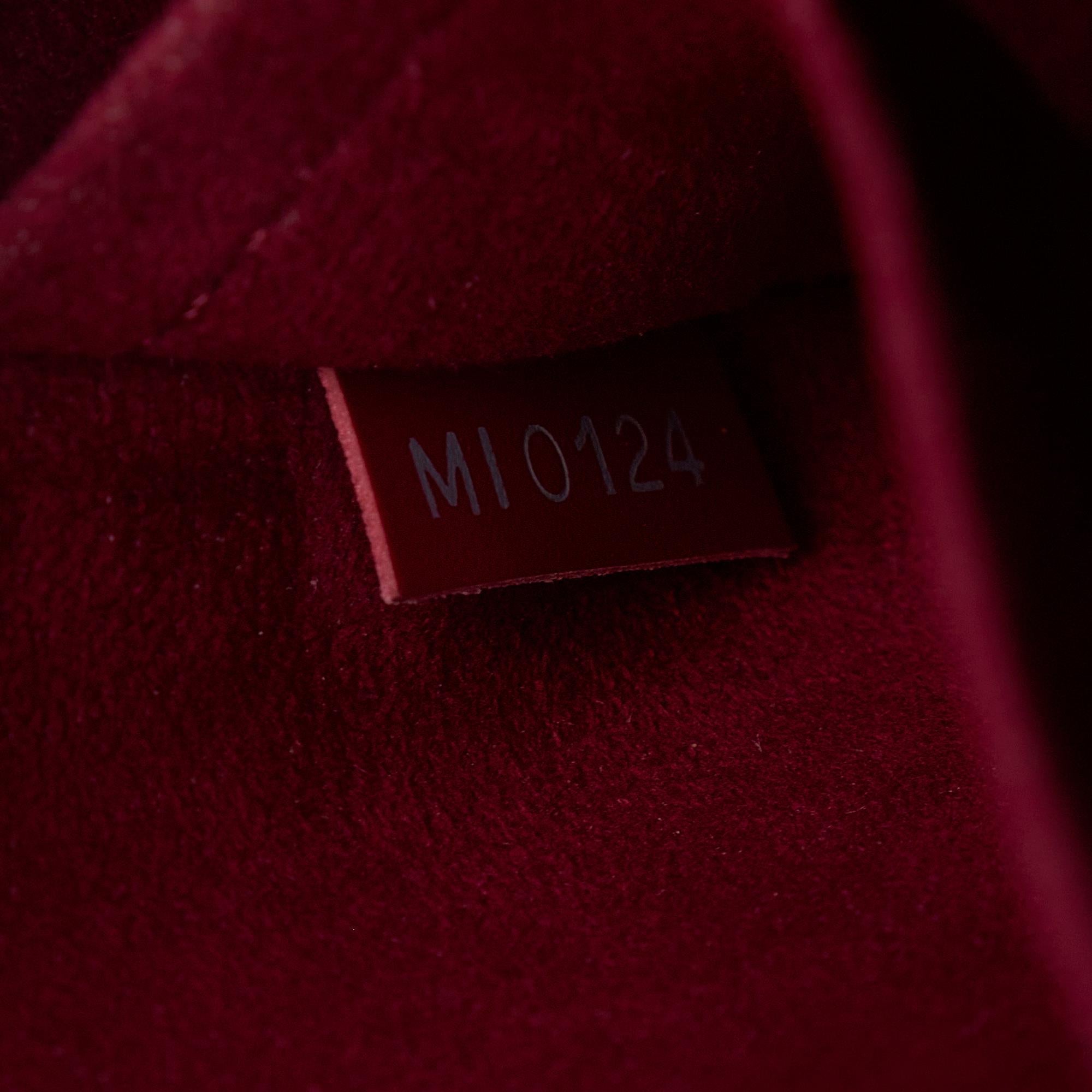LO-LV bags 7820