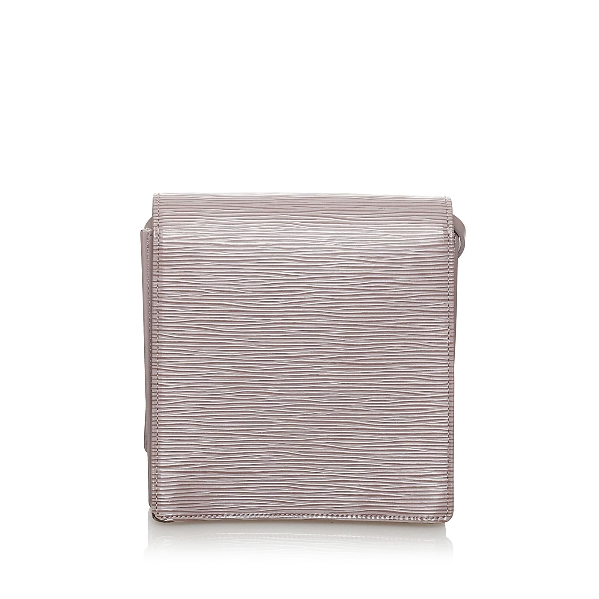 LO-LV bags 13711