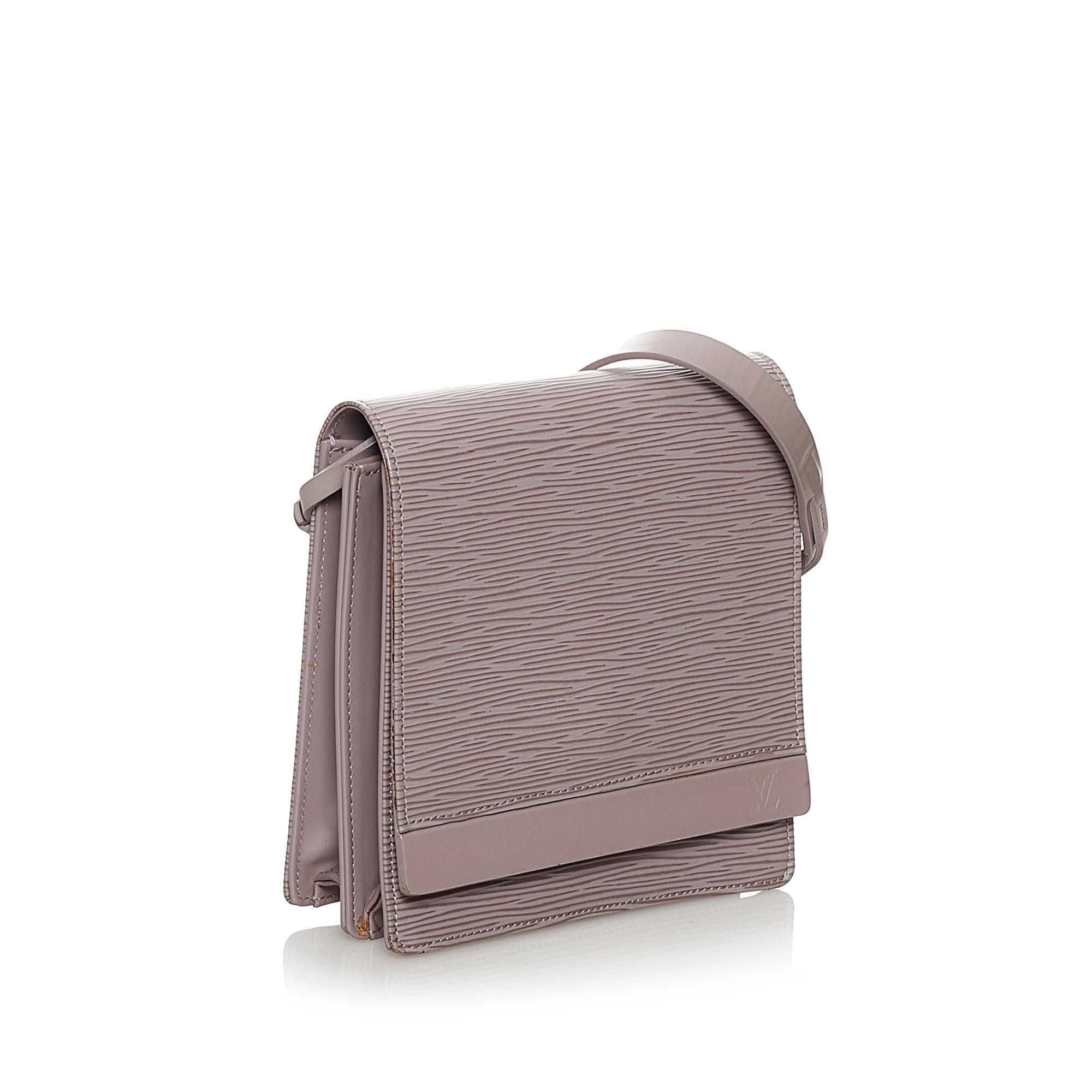 LO-LV bags 13711