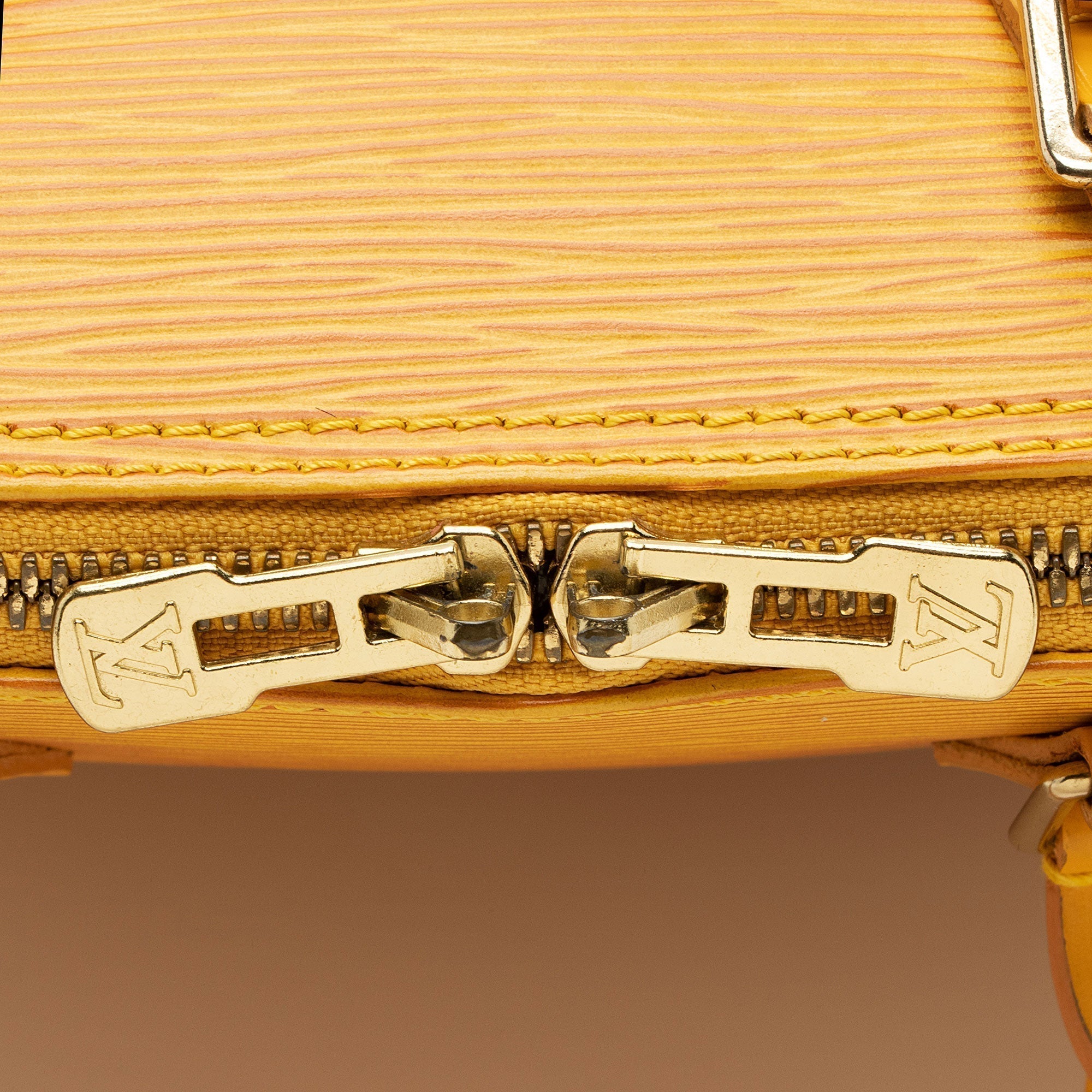 LO-LV bags 14273
