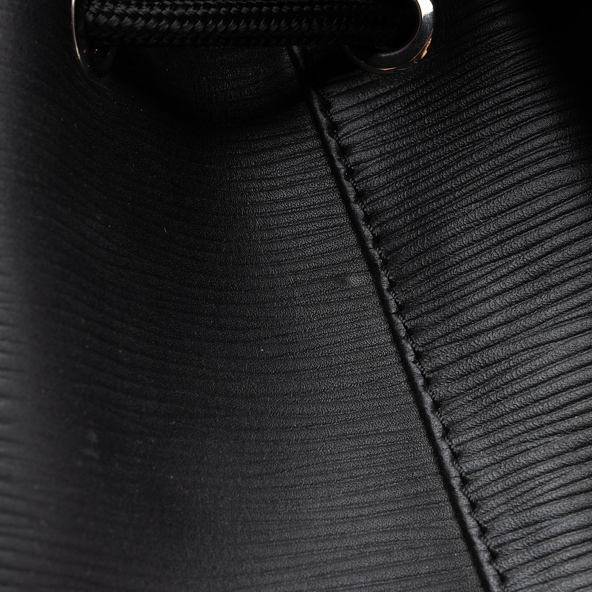 LO-LV bags 7581