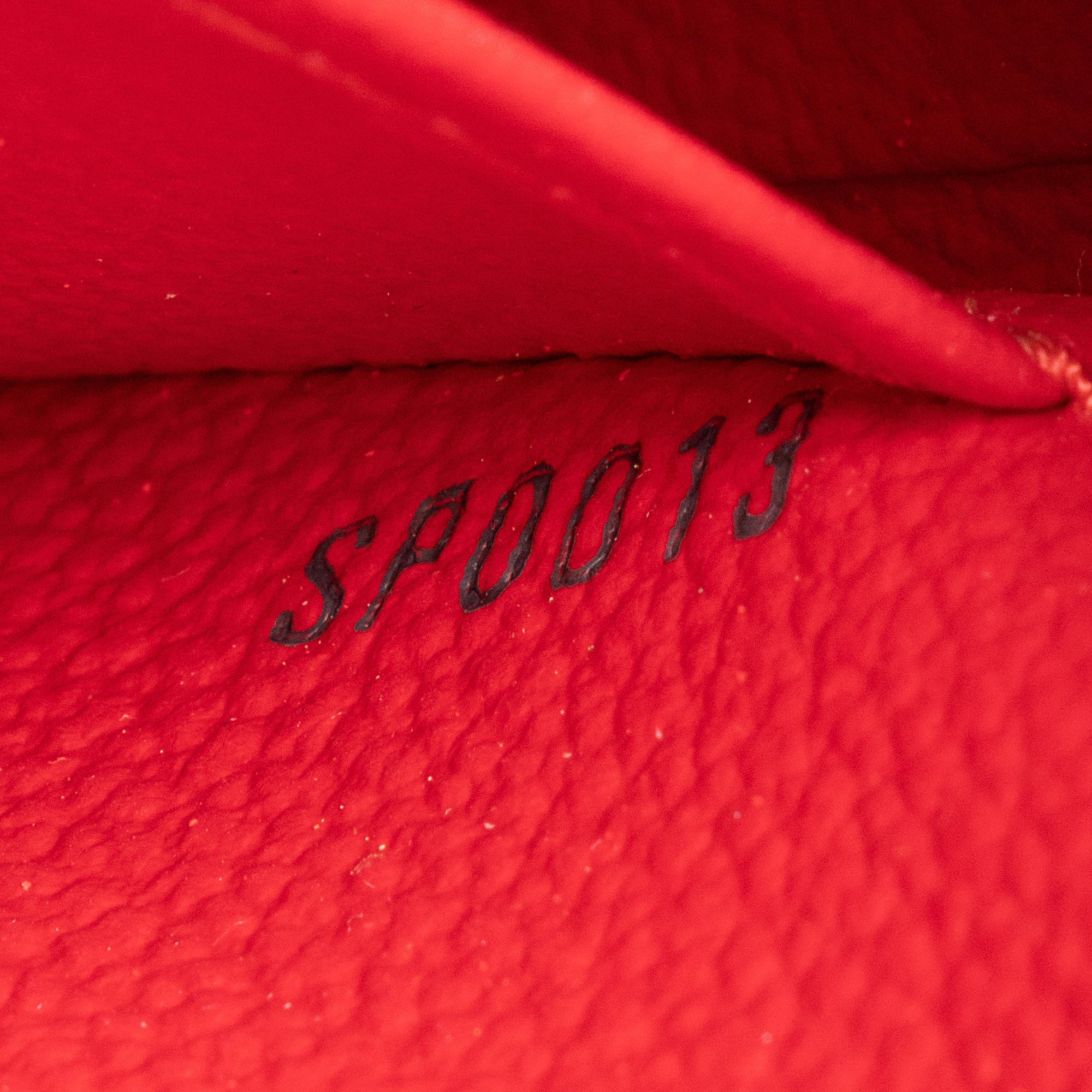 LO-LV bags 7705