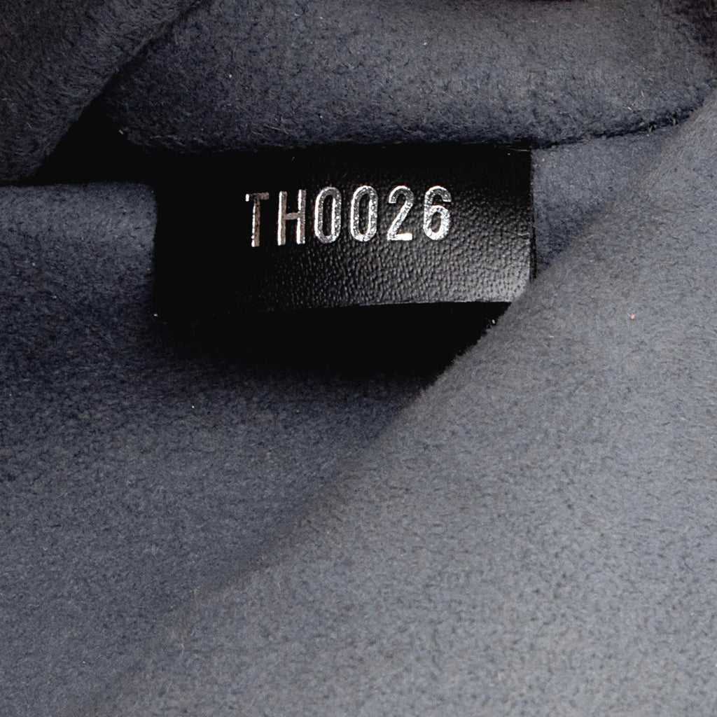 LO-LV bags 9497