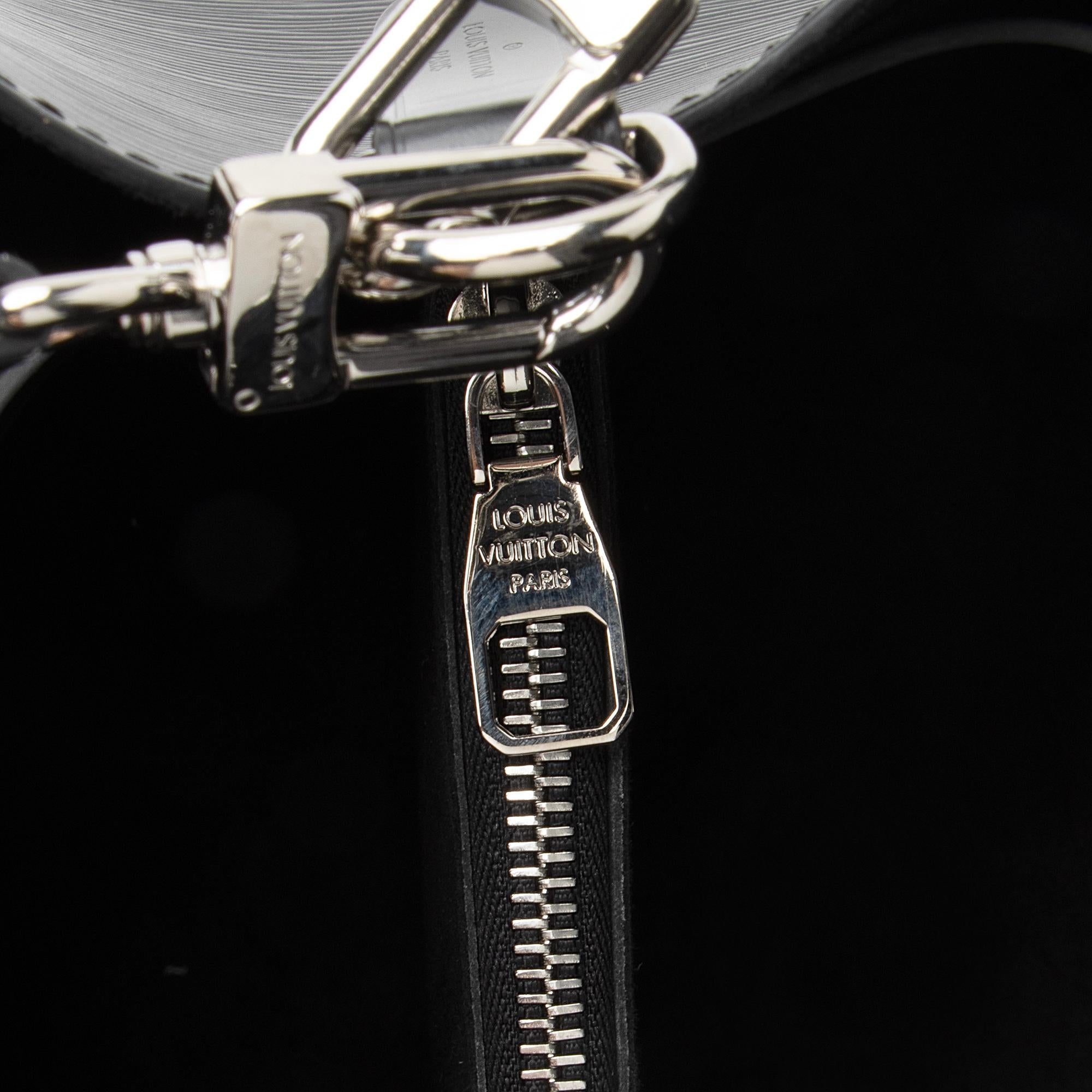 LO-LV bags 8864