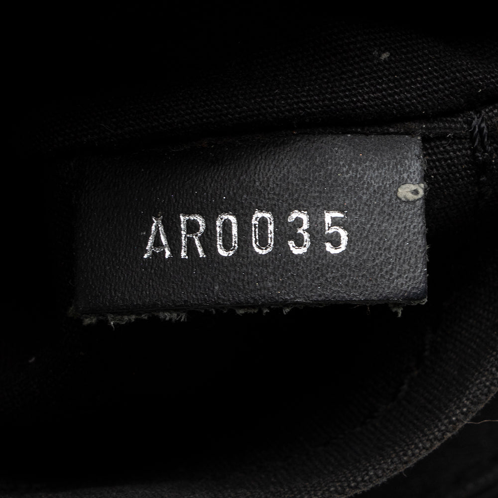 LO-LV bags 7882