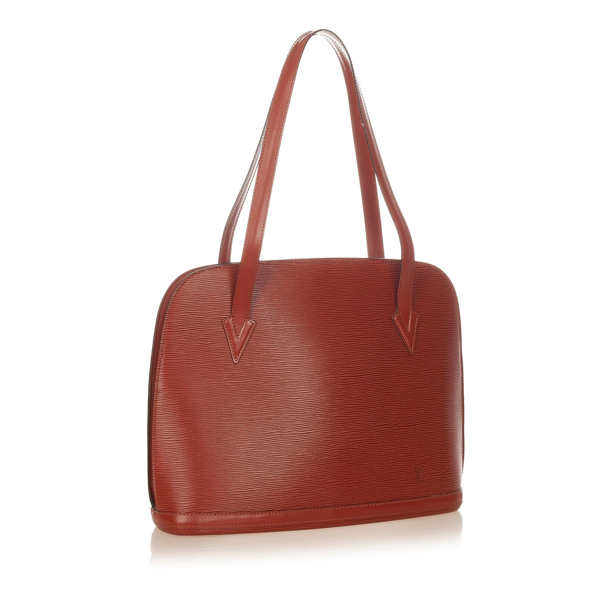 LO-LV bags 8875
