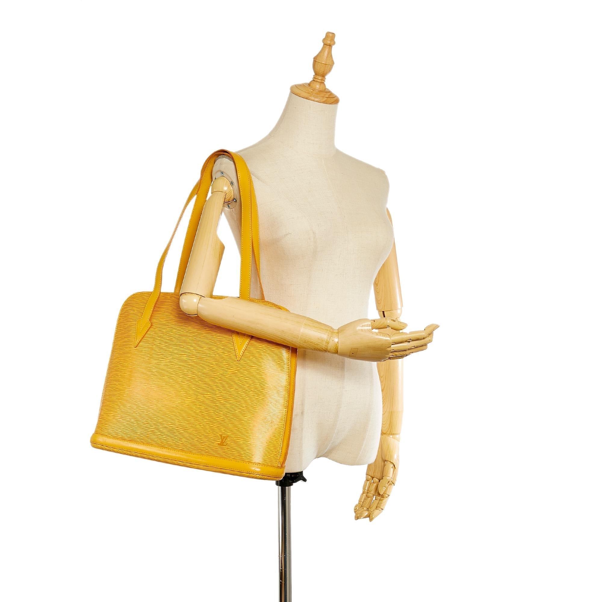 LO-LV bags 7881