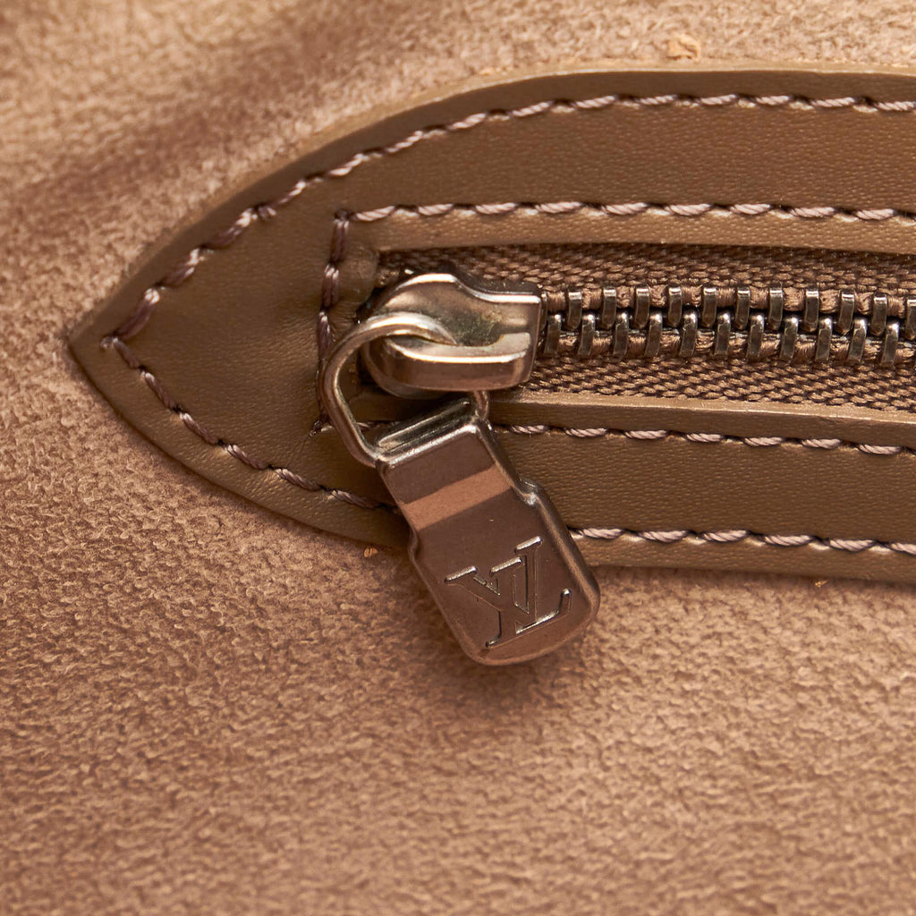 LO-LV bags 8868