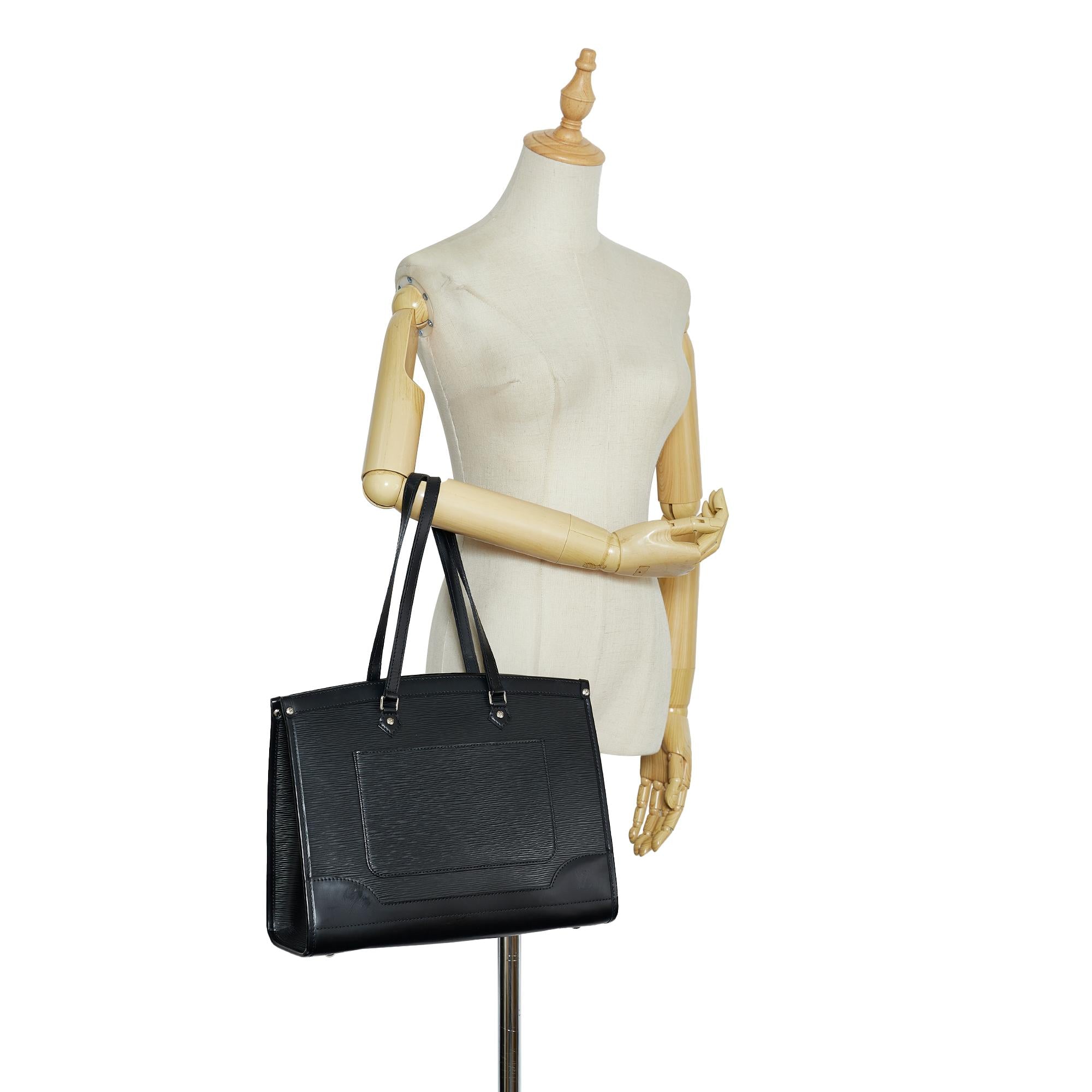 LO-LV bags 8857