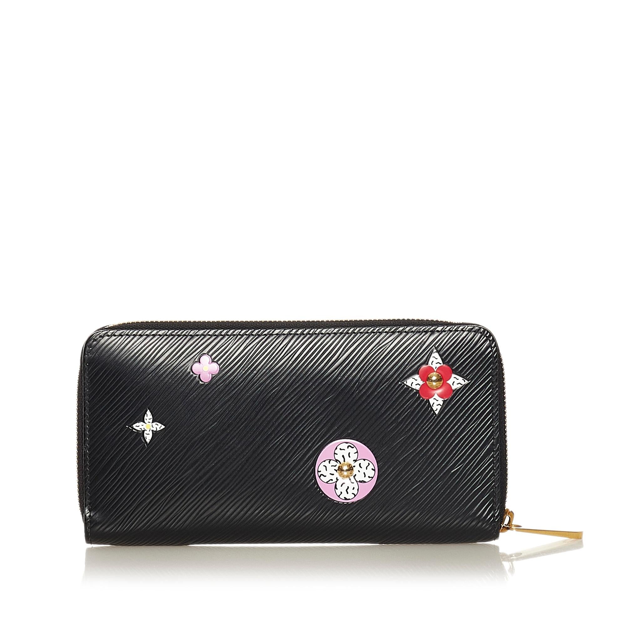 LO-LV bags 7915