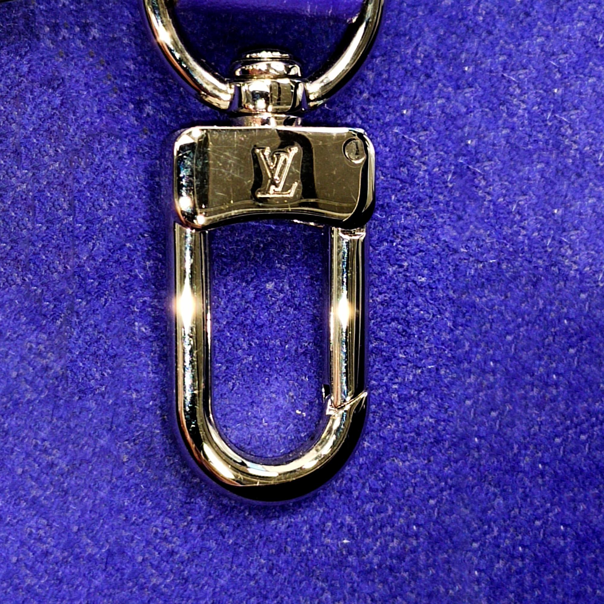 LO-LV bags 7909