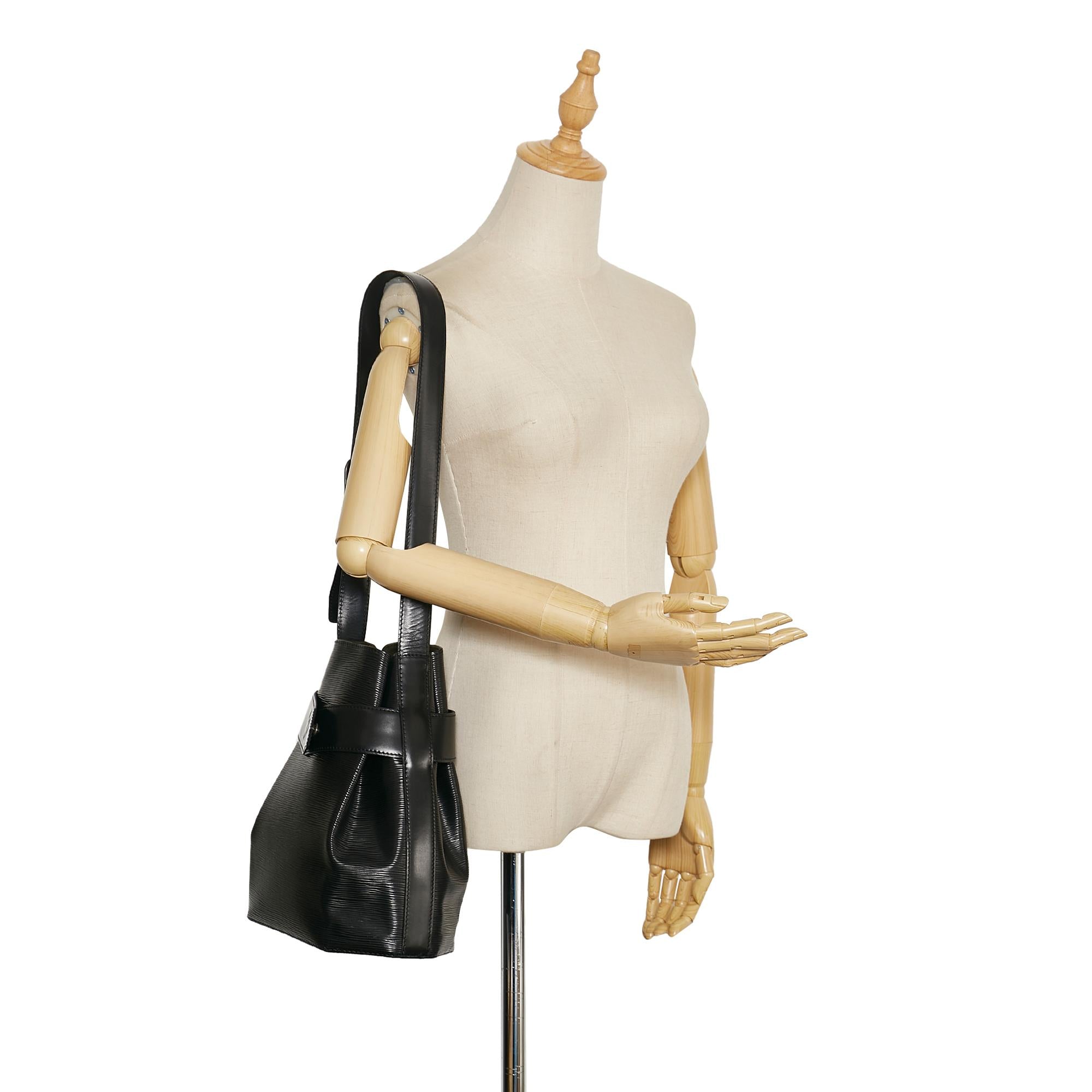 LO-LV bags 7825